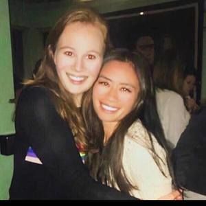 Meet your Posher, Liz